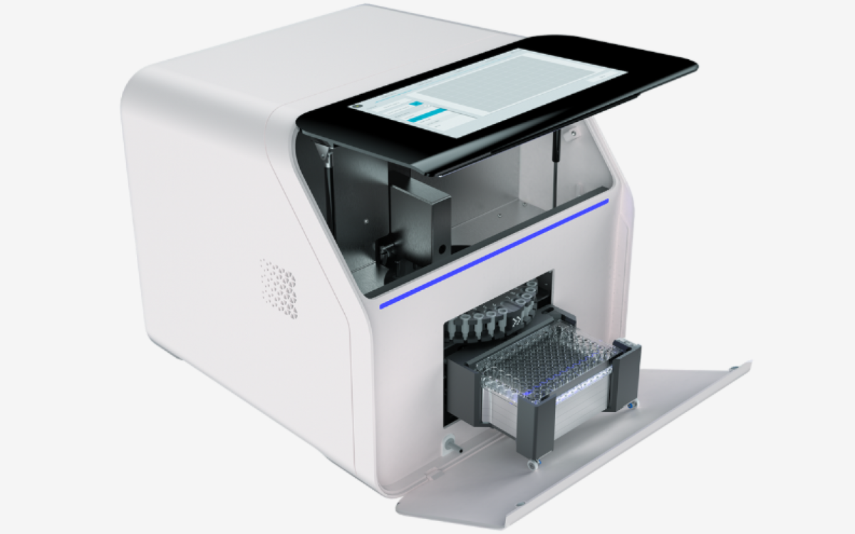 HMI-Einheit mit gebogenem und gehärtetem Glas sowie einem vollständig optisch gebondeten 10,1-Zoll-Touchscreen